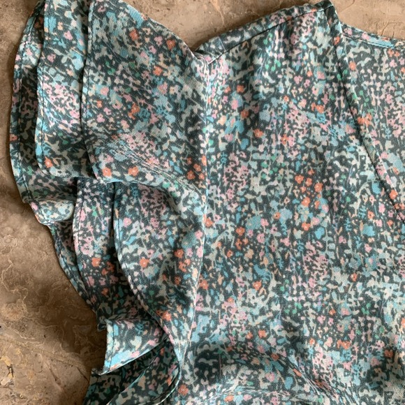 Lauren Conrad Women's Floral Flutter Sleeve Faux Wrap Midi Dress Ruffle Hem Line - Picture 4 of 8